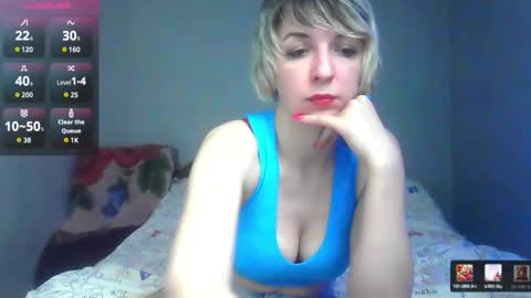 Snapshot of mishelle_blondie chatting on 04/10/26, 08:02 Mishelle online show from 04/10/26, 08:02