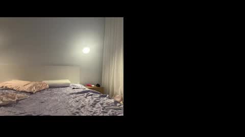 Snapshot of mishnuggies chatting on 11/28/25, 10:51 Mishnuggies online show from 11/28/25, 10:51