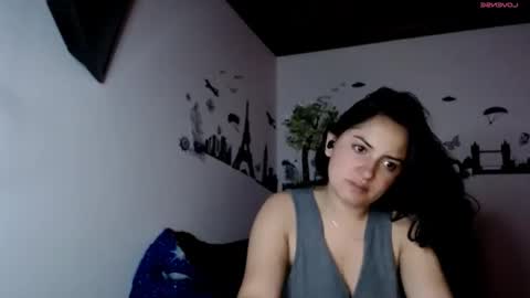 Snapshot of misnicol chatting on 01/13/26, 11:15 Nicol online show from 01/13/26, 11:15