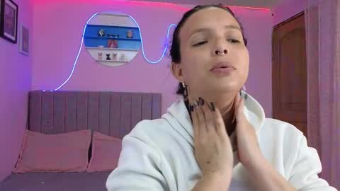 misofialeal online show from 10/16/25, 07:26