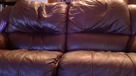 Snapshot of misohoney007 chatting on 04/17/26, 12:19 misohoney007 online show from 04/17/26, 12:19