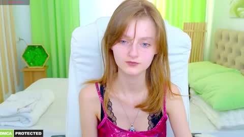 Snapshot of miss___alisa chatting on 03/31/26, 02:50 Alisa NONNUDE online show from 03/31/26, 02:50