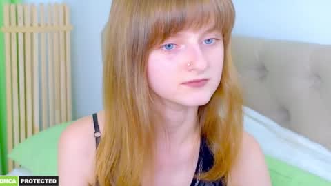 Snapshot of miss___alisa chatting on 04/18/26, 07:58 Alisa NONNUDE online show from 04/18/26, 07:58