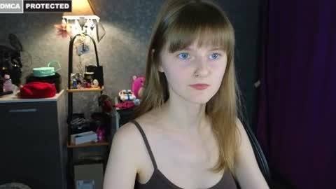 Alisa NONNUDE online show from 07/17/26, 06:24