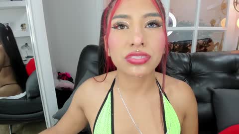 Snapshot of miss___allison chatting on 01/04/25, 06:09 Allison online show from 01/04/25, 06:09