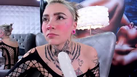 miss___angel online show from 03/10/25, 06:12