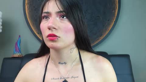 Charlotte online show from 11/18/25, 06:12