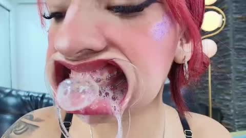 Abigail online show from 12/22/25, 02:08