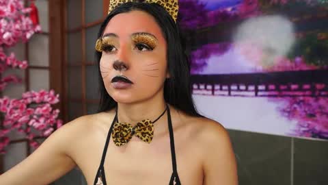 Anastisia online show from 10/31/25, 11:00