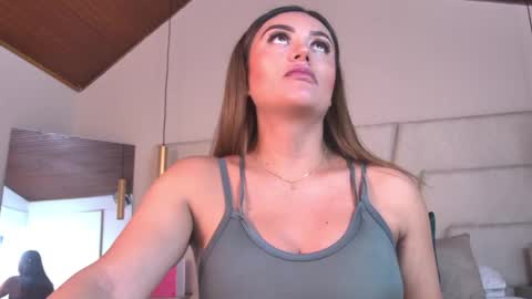 miss__ary_ online show from 04/29/26, 11:47