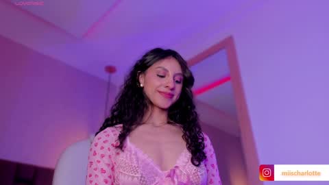 Charlotte online show from 01/06/25, 09:08