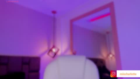 Charlotte online show from 01/10/25, 02:46