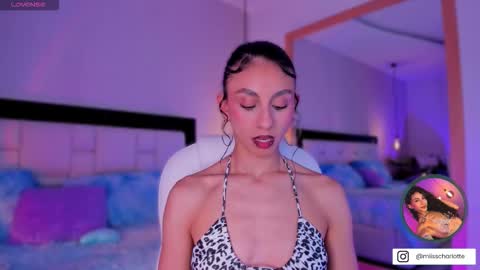 Charlotte online show from 09/10/25, 04:23