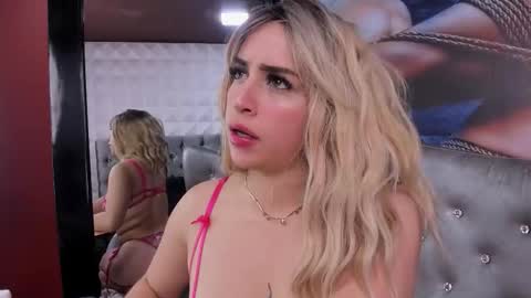 Daphne online show from 11/20/25, 03:12