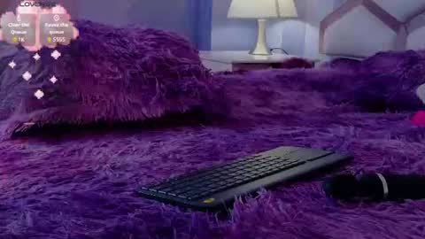 Snapshot of miss__jones_ chatting on 06/11/26, 03:21 miss__jones_ online show from 06/11/26, 03:21