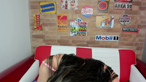 Lunna online show from 01/11/25, 11:02