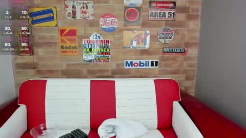 Lunna online show from 02/22/25, 11:02