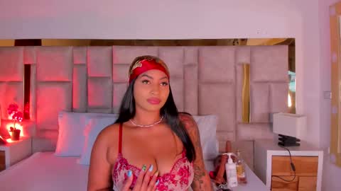 Miss Abigail  online show from 11/28/25, 01:36