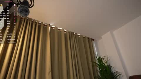 miss airi online show from 12/16/25, 03:17