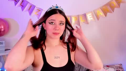 Alexa Sarmiento online show from 02/26/25, 01:41