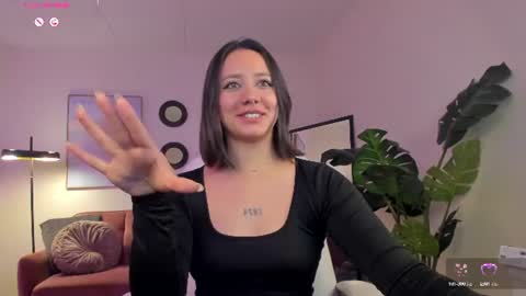 Snapshot of miss_alexa2 chatting on 06/30/26, 01:45 Alexa Sarmiento online show from 06/30/26, 01:45