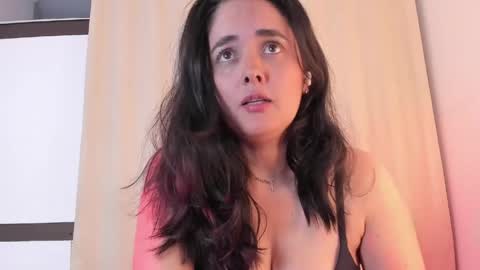    online show from 05/07/26, 02:00