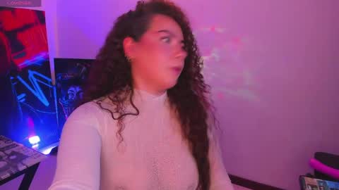 Snapshot of miss_alisse chatting on 05/04/26, 12:28 miss_alisse online show from 05/04/26, 12:28