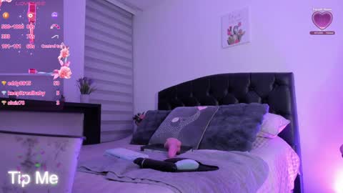 Snapshot of miss_amarantha1 chatting on 01/22/25, 06:20 A M A R A N T H A online show from 01/22/25, 06:20
