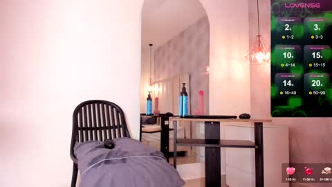 Snapshot of miss_ambrer chatting on 12/26/24, 10:16 Amber online show from 12/26/24, 10:16