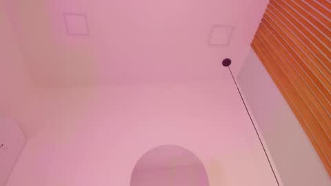 Amber  online show from 04/09/26, 06:19