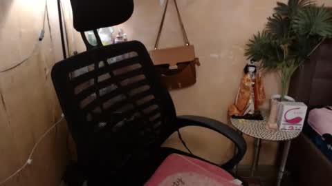 miss angelic15 online show from 02/24/25, 06:27