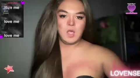 Snapshot of miss_anita_69x chatting on 02/19/26, 05:09 Anita online show from 02/19/26, 05:09