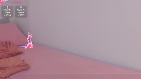 Anna online show from 02/26/25, 11:15