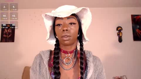 Aria Diaz online show from 09/30/25, 12:10