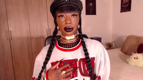 Aria Diaz online show from 10/24/25, 01:29