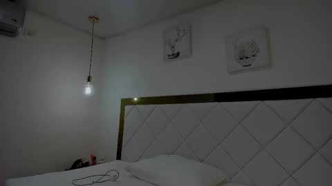 ashh online show from 10/16/25, 12:17