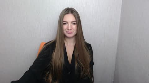 Snapshot of miss_azalea chatting on 12/04/24, 04:49 Georgia online show from 12/04/24, 04:49