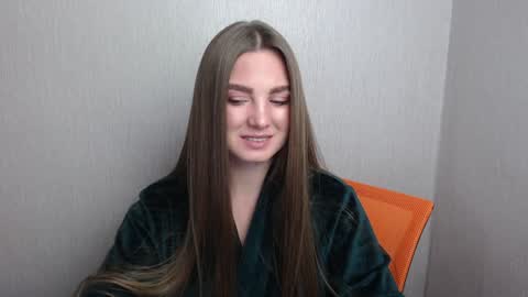 Snapshot of miss_azalea chatting on 12/16/24, 05:54 Georgia online show from 12/16/24, 05:54