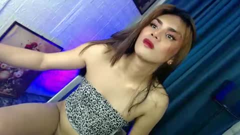 Snapshot of miss_bella69 chatting on 11/27/25, 07:10 miss_bella69 online show from 11/27/25, 07:10