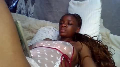 miss_belllo online show from 02/02/25, 09:08