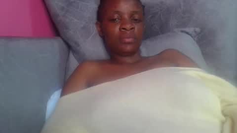 miss_belllo online show from 09/19/25, 03:19