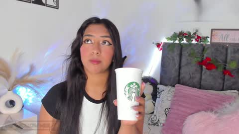 lucy 3 online show from 02/04/25, 01:02