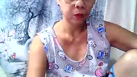 miss_capricorn online show from 09/21/25, 12:07