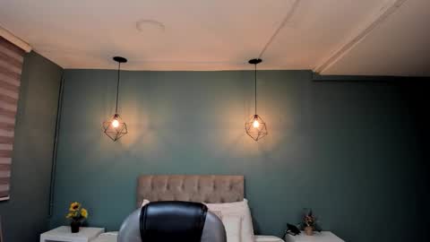 Cataleya online show from 11/23/25, 11:32