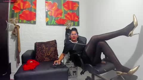 Snapshot of miss_clarepocahose chatting on 03/06/26, 12:40 Clare PocaHose online show from 03/06/26, 12:40