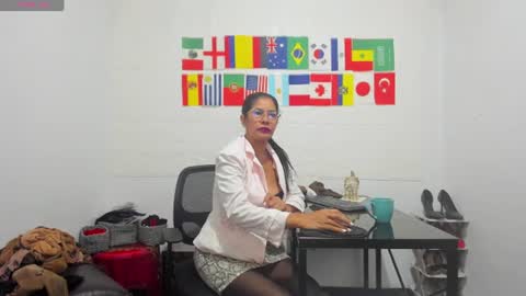 Snapshot of miss_clarepocahose chatting on 06/16/26, 12:46 Clare PocaHose online show from 06/16/26, 12:46