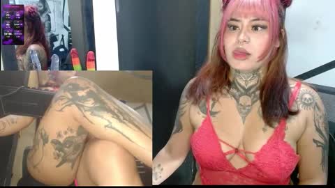 miss_clover online show from 11/10/25, 09:41