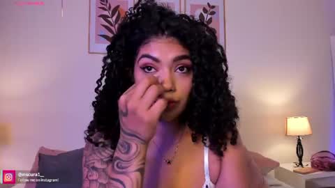 Snapshot of miss_curazao chatting on 06/18/26, 01:26 CANDELA CASTRO online show from 06/18/26, 01:26