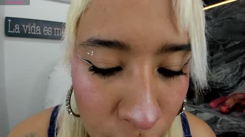 Danika online show from 01/22/25, 11:01