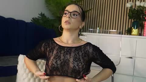 Denise online show from 11/18/25, 08:46